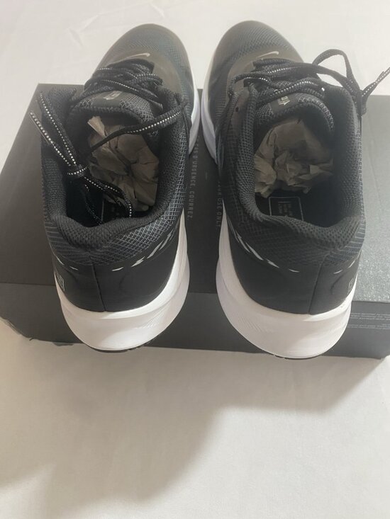 New Mens Size 13 - Nike Quest 3 Shield Black Metallic Silver CQ8894 001 main image 9